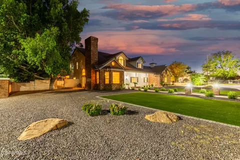 Exterior - 4625 E Garnet Cir, Mesa, AZ 85206 photo 3 of 20