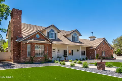Exterior - 4625 E Garnet Cir, Mesa, AZ 85206 photo 7 of 20