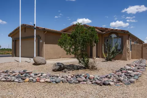 906 E Lincolnwood Cir, Casa Grande, AZ 85194