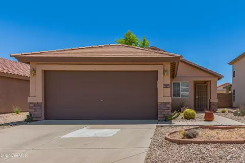 1079 E Desert Holly Dr, San Tan Valley, AZ 85143