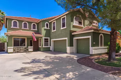 11330 E Pronghorn Ave, Mesa, AZ 85212 photo 2