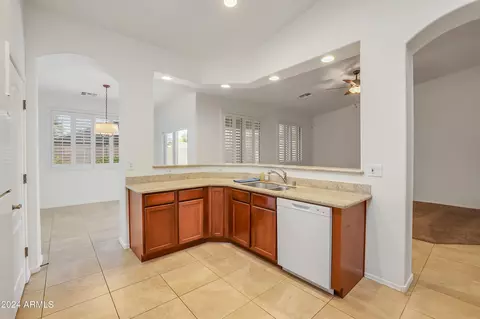 2005 W Darrel Rd, Phoenix, AZ 85041 photo 12