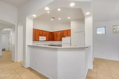 2005 W Darrel Rd, Phoenix, AZ 85041 photo 10