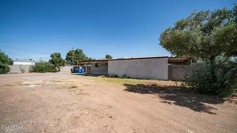 2825 W Louise Dr #A, Phoenix, AZ 85027