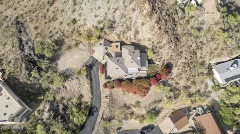 View/Area - 1734 E Gold Dust Ave, Phoenix, AZ 85020 photo 1 of 6