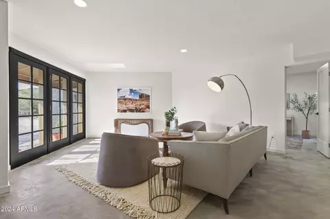 Living - 1734 E Gold Dust Ave, Phoenix, AZ 85020 photo 2 of 10