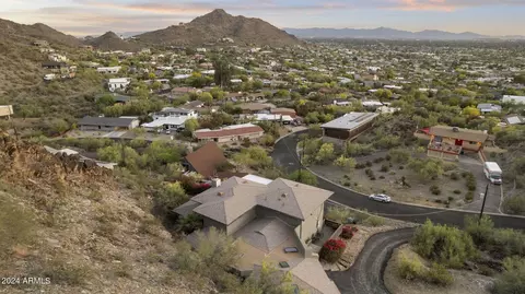 View/Area - 1734 E Gold Dust Ave, Phoenix, AZ 85020 photo 5 of 6