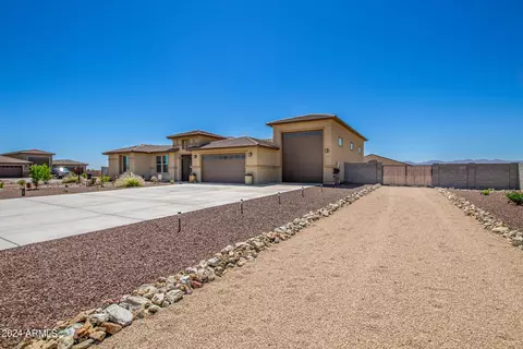 22335 W Max Dr, Wittmann, AZ 85361 photo 3