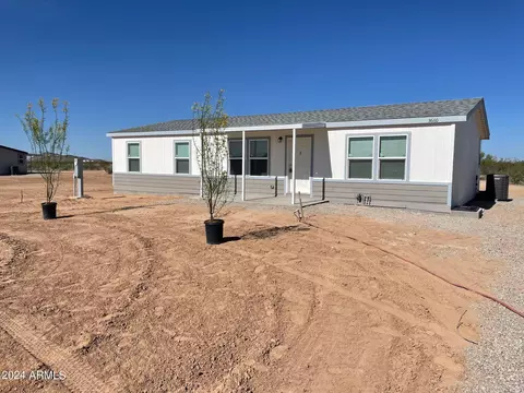 3660 S 353 Dr, Tonopah, AZ 85354
