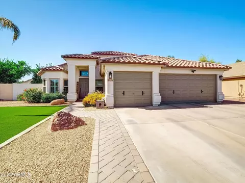 3245 E Ford Ave, Gilbert, AZ 85234