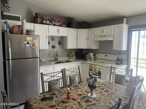 1616 N 63rd Ave #1, Phoenix, AZ 85035