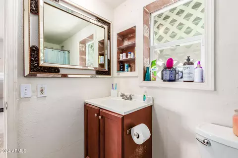 501 E Vogel Ave, Phoenix, AZ 85020 photo 19