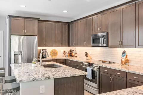 2665 S Balsam Dr, Gilbert, AZ 85295 photo 15