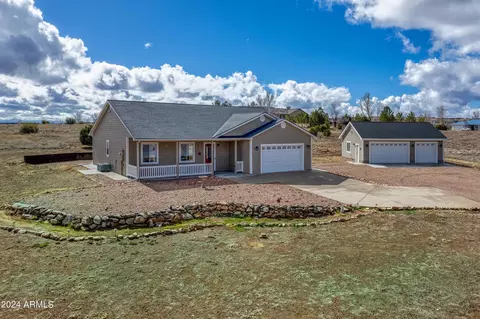 1430 S Apple Cir, Taylor, AZ 85939