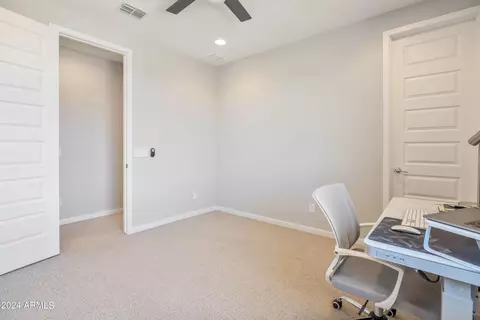 2962 E Sands Dr, Phoenix, AZ 85050 photo 35