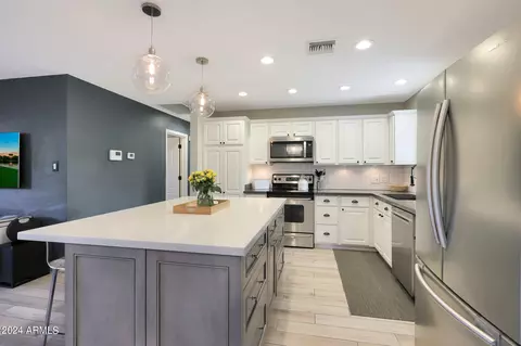 4428 N 44th St, Phoenix, AZ 85018 photo 9