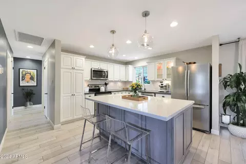 4428 N 44th St, Phoenix, AZ 85018 photo 8