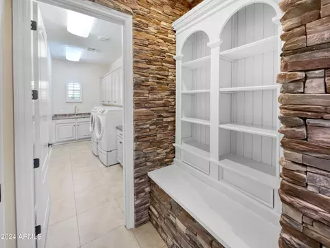2909 E Wildhorse Dr, Gilbert, AZ 85297 photo 31