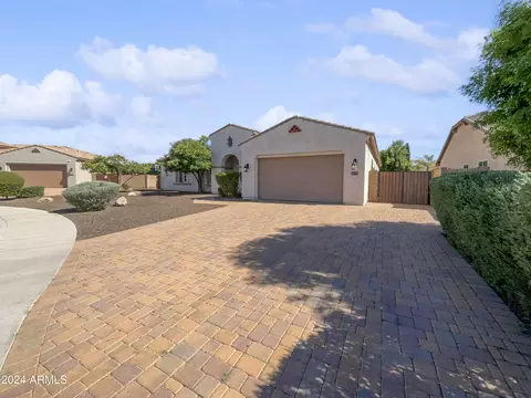 2909 E Wildhorse Dr, Gilbert, AZ 85297 photo 3