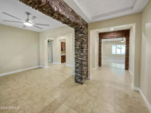 2909 E Wildhorse Dr, Gilbert, AZ 85297 photo 8