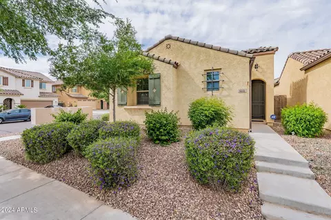 9041 W State Ave, Glendale, AZ 85305