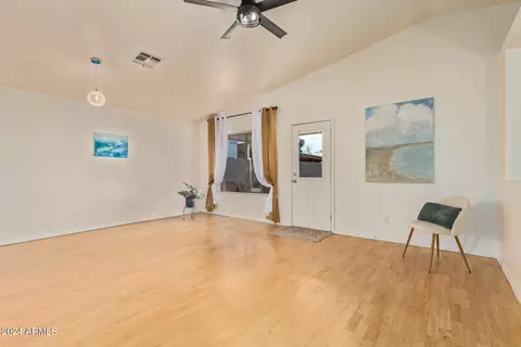 19009 N 11th Dr, Phoenix, AZ 85027 photo 5