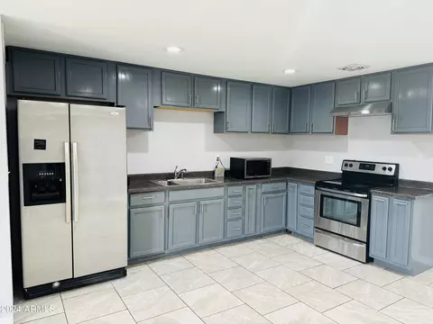 6953 W Berkeley Rd, Phoenix, AZ 85035 photo 3