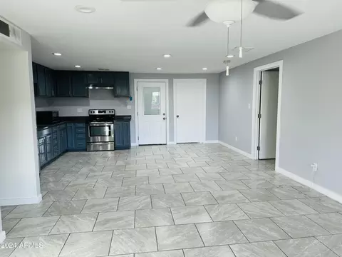 6953 W Berkeley Rd, Phoenix, AZ 85035 photo 4