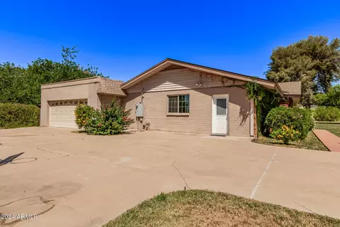 1004 N Constellation Way, Gilbert, AZ 85234 photo 7