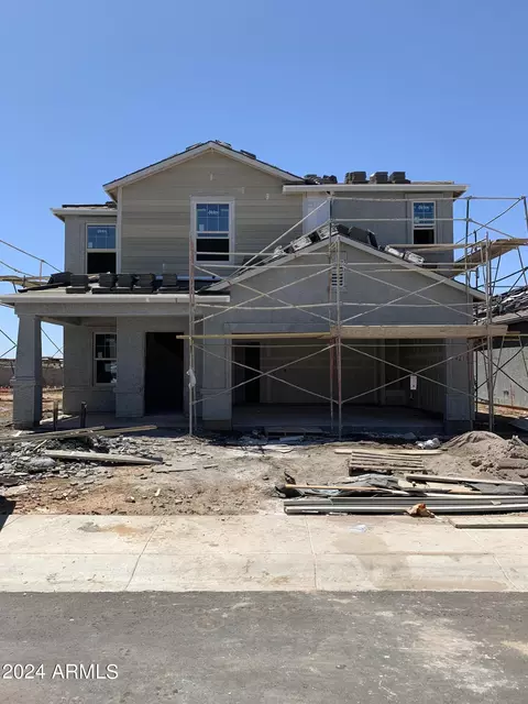 4211 E Reynolds Dr, San Tan Valley, AZ 85143