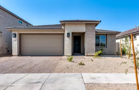 2038 W Desert Forest Trl, Phoenix, AZ 85085