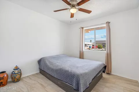 585 E Montebello Ave, Apache Junction, AZ 85119 photo 10