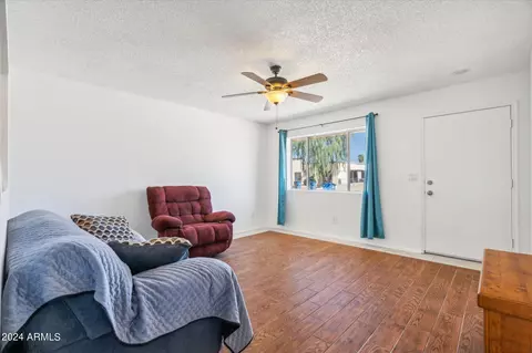 585 E Montebello Ave, Apache Junction, AZ 85119 photo 3