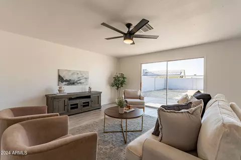 2428 E Irwin Cir, Mesa, AZ 85204 photo 9