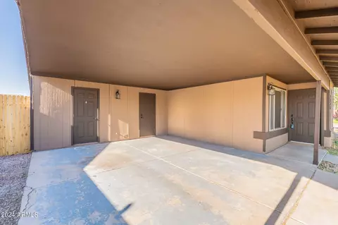 2428 E Irwin Cir, Mesa, AZ 85204 photo 4