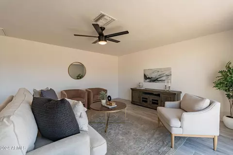 2428 E Irwin Cir, Mesa, AZ 85204 photo 7