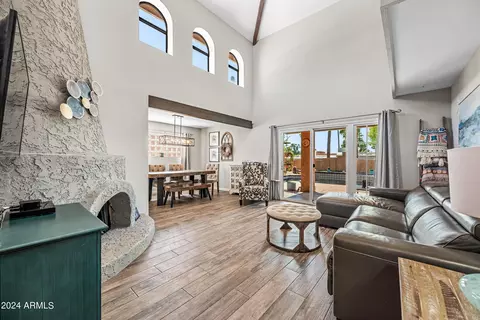1023 E Lois Ln, Phoenix, AZ 85020 photo 7