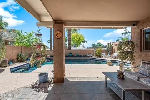 1023 E Lois Ln, Phoenix, AZ 85020 photo 23