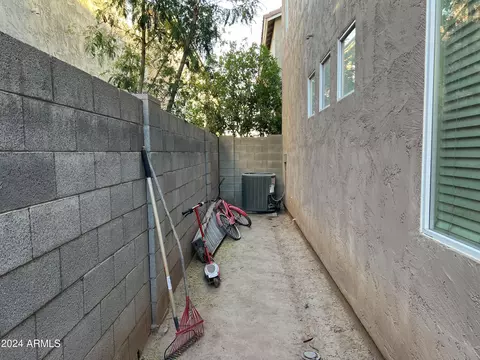 1413 E Sonrisas St, Phoenix, AZ 85040 photo 34