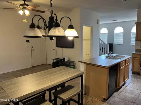 1413 E Sonrisas St, Phoenix, AZ 85040 photo 14