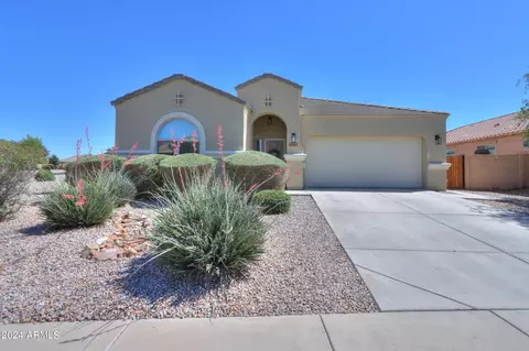 40665 W Novak Ln, Maricopa, AZ 85138