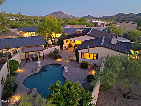 42020 N Old Stage Rd, Cave Creek, AZ 85331