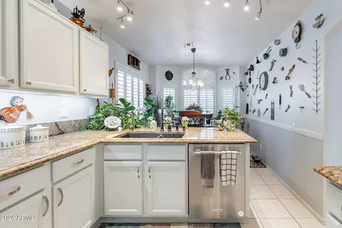 16222 N 1st Dr, Phoenix, AZ 85023 photo 5