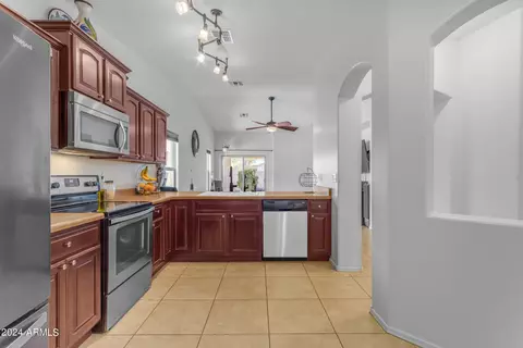 2715 S Conestoga Rd, Apache Junction, AZ 85119 photo 5