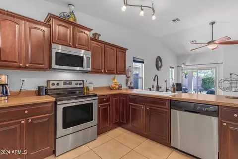 2715 S Conestoga Rd, Apache Junction, AZ 85119 photo 4