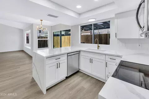 3520 E Le Marche Ave, Phoenix, AZ 85032 photo 11