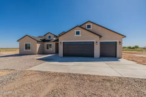 271 S Charleston Ct, Casa Grande, AZ 85194