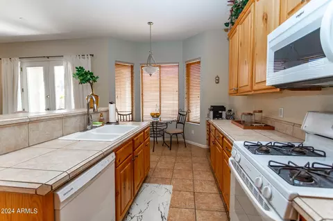 4155 E Muirfield Ct, Gilbert, AZ 85298 photo 4