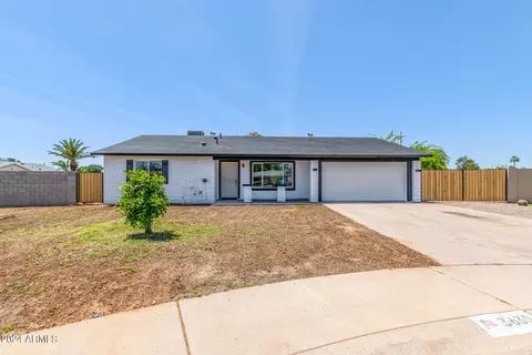 3638 W Rue De Lamour Ave, Phoenix, AZ 85029