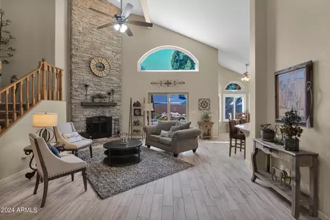 1019 W Sherri Dr, Gilbert, AZ 85233 photo 5